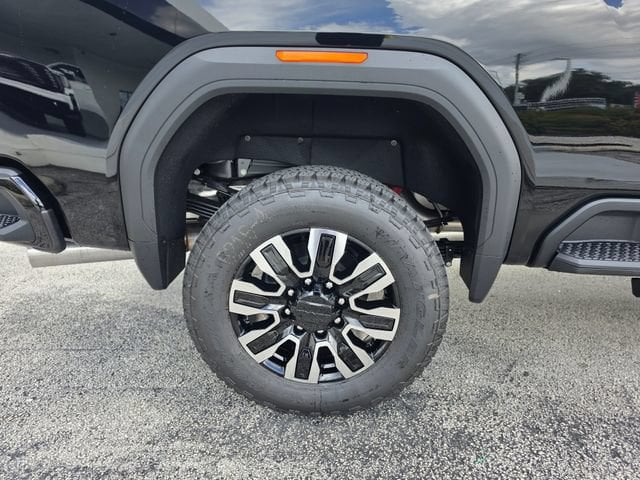 2026 GMC Sierra 3500HD Denali Ultimate - Photo 14