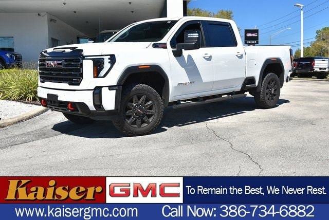 2024 GMC Sierra 4WD Crew Cab Standard Box AT4's photo