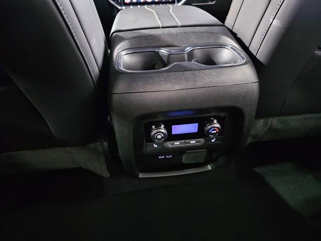 2026 GMC Acadia Denali - Photo 36