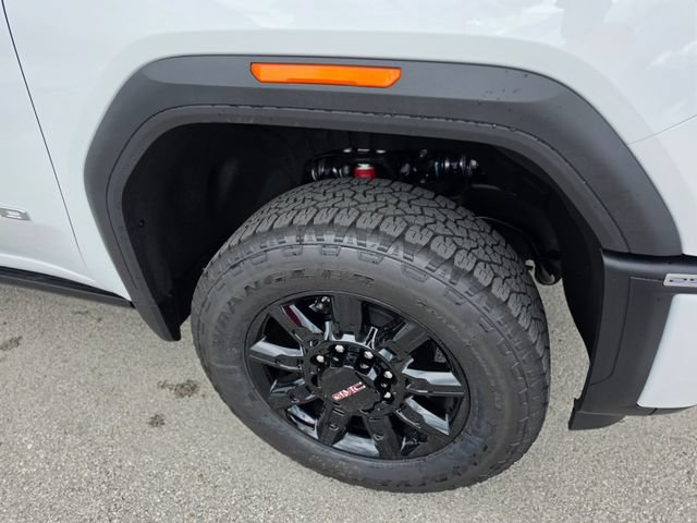2026 GMC Sierra 2500HD AT4 - Photo 11