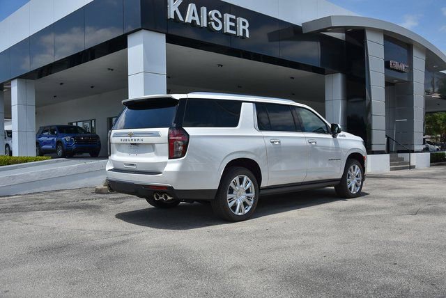 2024 Chevrolet Suburban High Country - Photo 9