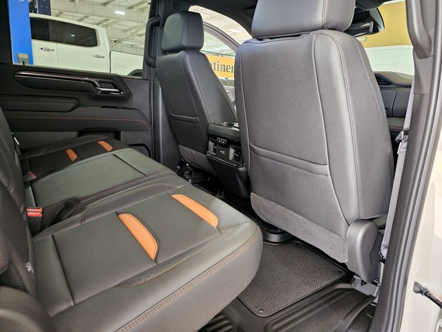 2026 GMC Sierra 3500HD AT4 - Photo 27