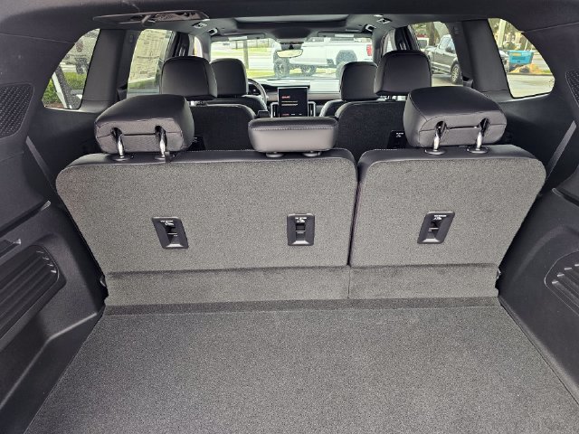2026 GMC Acadia Denali - Photo 30