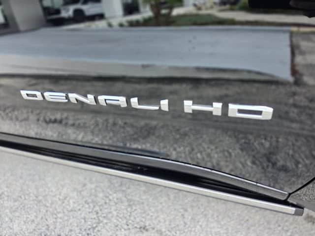 2026 GMC Sierra 3500HD Denali Ultimate - Photo 13