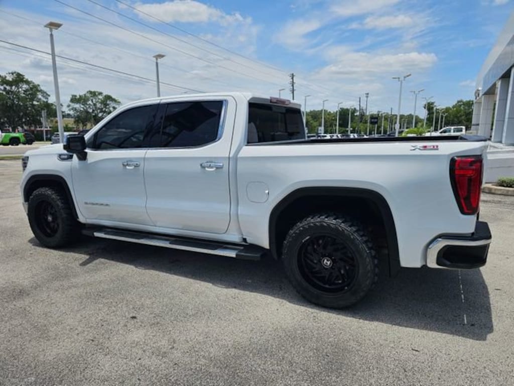 Used 2023 GMC Sierra 1500 SLT Truck