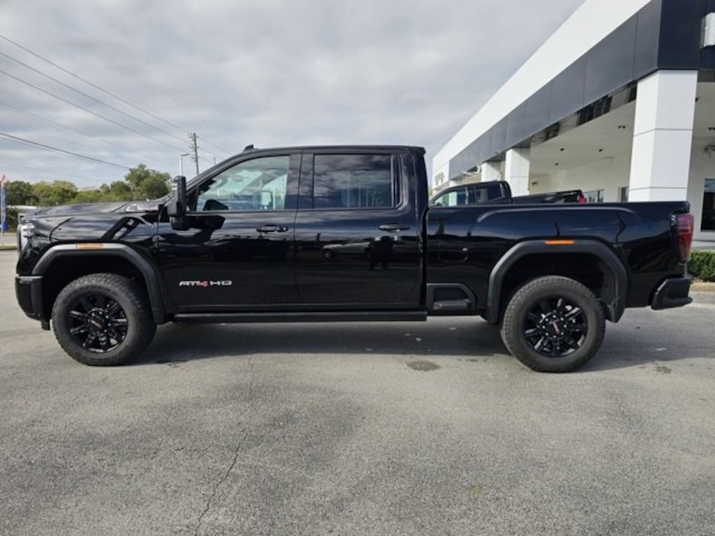 Used 2025 GMC Sierra 2500 HD AT4 Truck