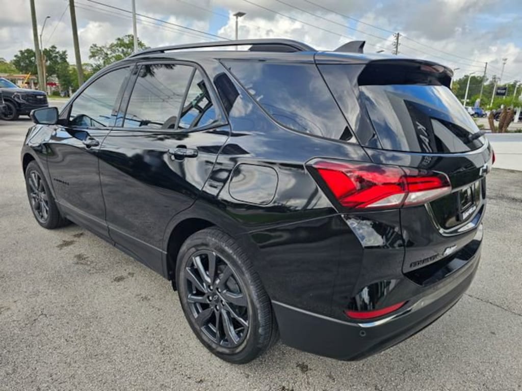 Used 2023 Chevrolet Equinox RS SUV