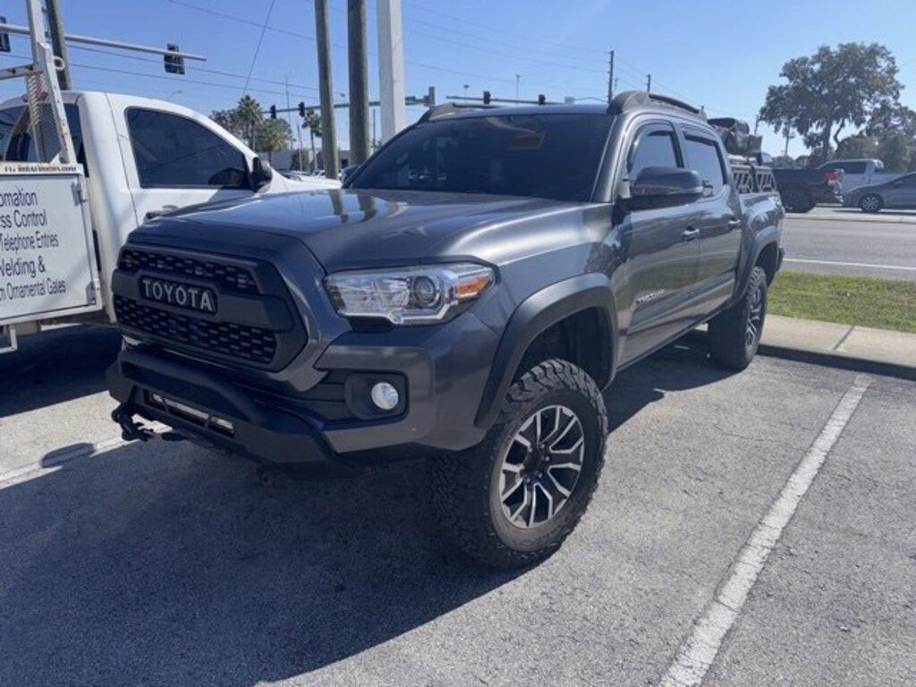Used 2020 Toyota Tacoma 2WD SR5