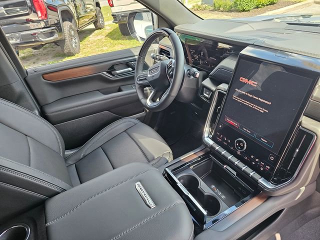 2026 GMC Yukon XL Denali - Photo 23