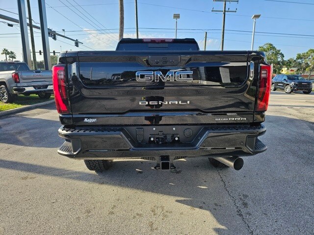 2026 Gmc Sierra 2500 HD Denali Ultimate photo 3