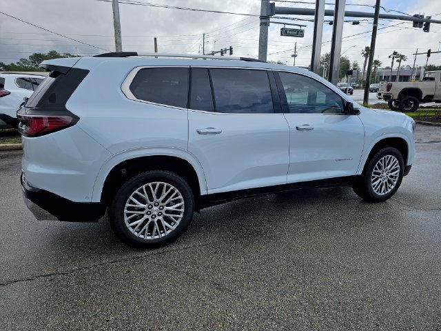 2026 GMC Acadia Denali - Photo 6