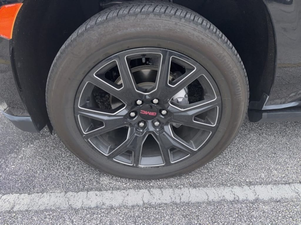 Used 2023 GMC Yukon XL Denali SUV