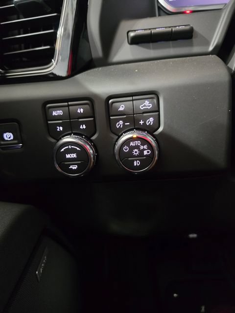 2026 GMC Sierra 2500HD AT4 - Photo 37