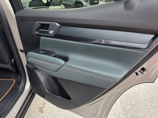 2027 GMC Terrain AT4 - Photo 27
