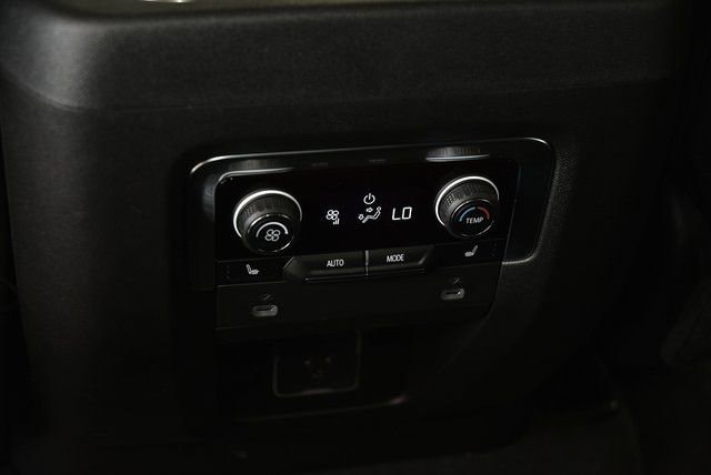 2024 Chevrolet Suburban High Country - Photo 21