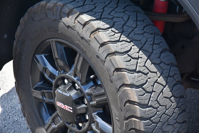 2024 Gmc Sierra 2500 HD AT4 photo 3