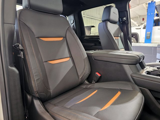 2026 GMC Sierra 3500HD AT4 - Photo 25