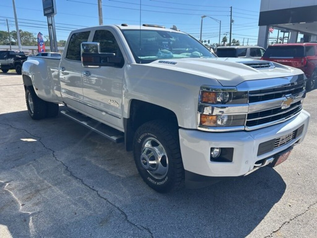 Used 2019 Chevrolet Silverado 3500 HD High Country Truck