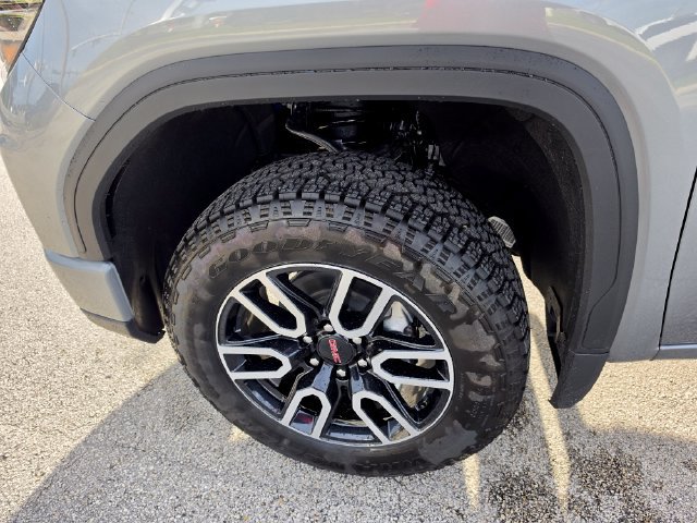 2026 GMC Sierra 1500 AT4 - Photo 15
