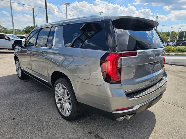 2026 GMC Yukon XL Denali - Photo 3