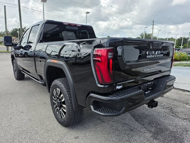 2026 GMC Sierra 3500HD Denali Ultimate - Photo 3