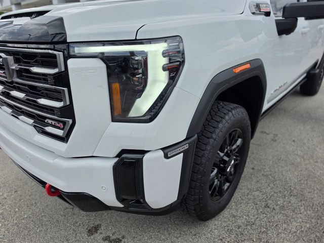 2026 GMC Sierra 2500HD AT4 - Photo 9