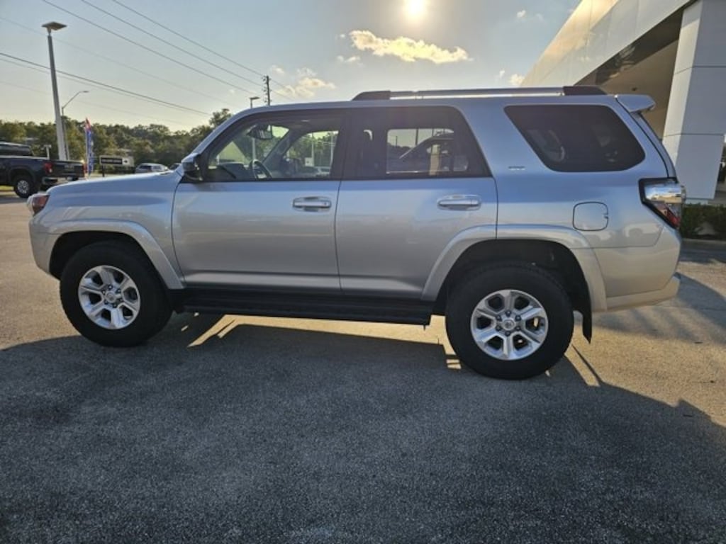 Used 2024 Toyota 4Runner SR5 SUV