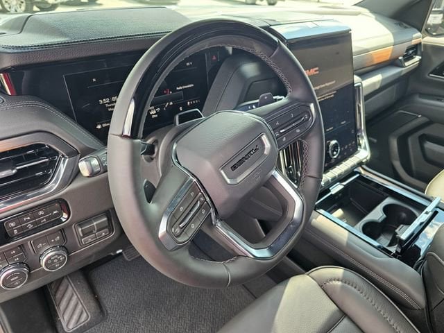 2026 GMC Yukon XL Denali - Photo 18