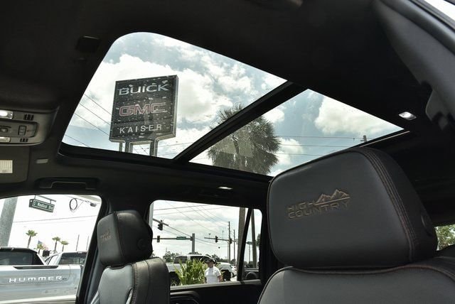 2024 Chevrolet Suburban High Country - Photo 11
