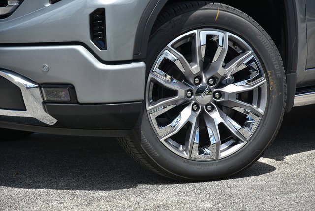 2026 Gmc Sierra 1500 Denali photo 2