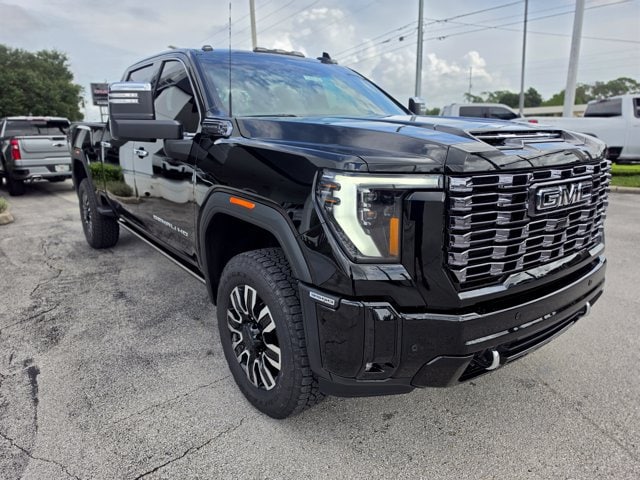 2026 GMC Sierra 3500HD Denali Ultimate - Photo 8