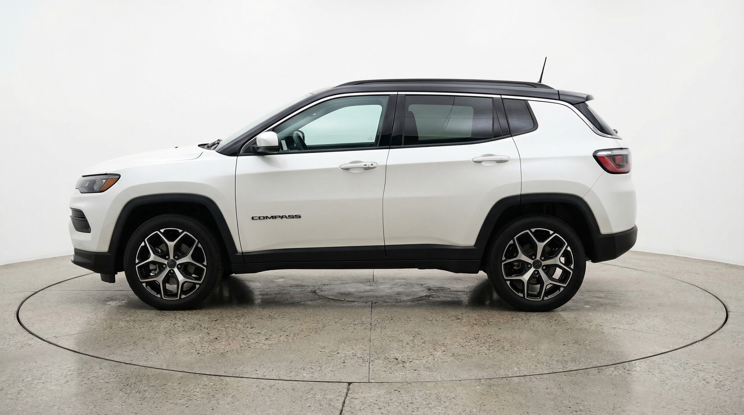 Thumbnail: 2025 Jeep Compass - 4