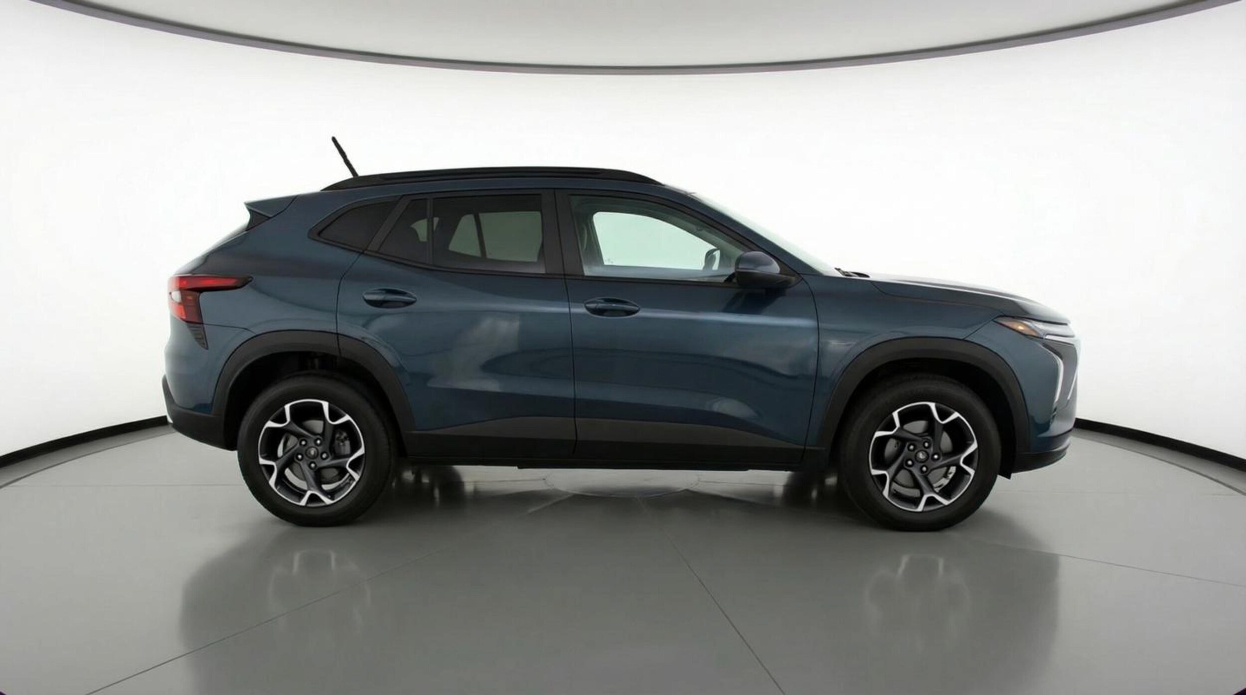 Thumbnail: 2025 Chevrolet Trax - 11
