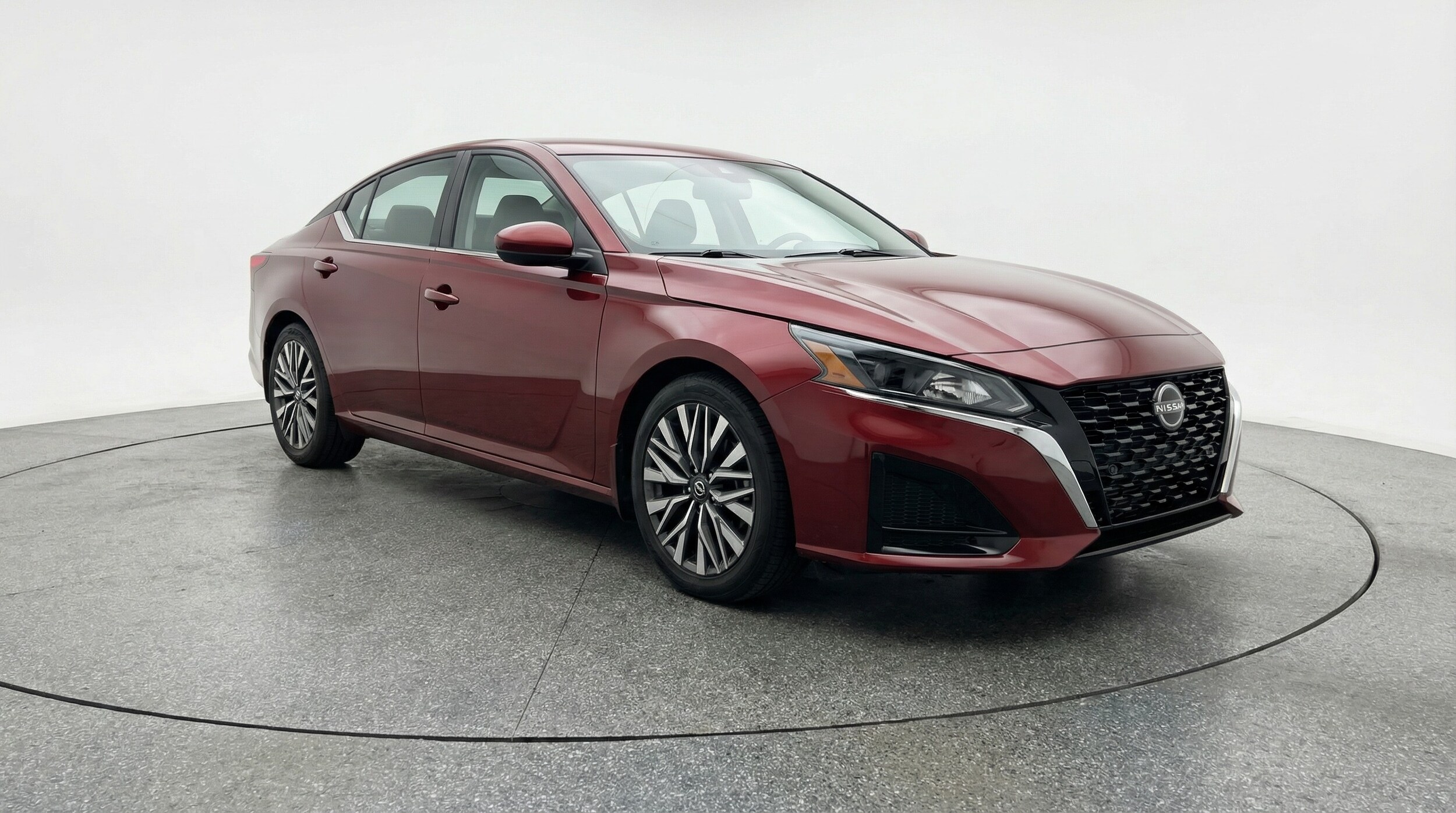 Thumbnail: 2025 Nissan Altima - 1