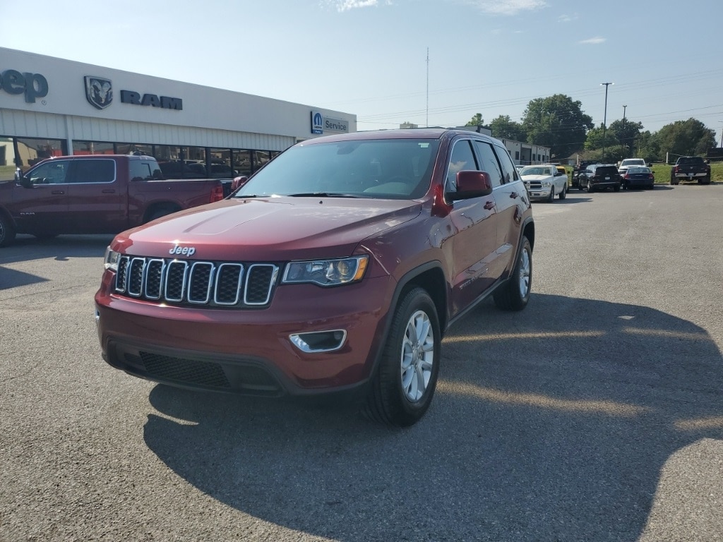 Used 2022 Jeep Grand Cherokee WK Laredo E with VIN 1C4RJEAG0NC171561 for sale in Chickasha, OK