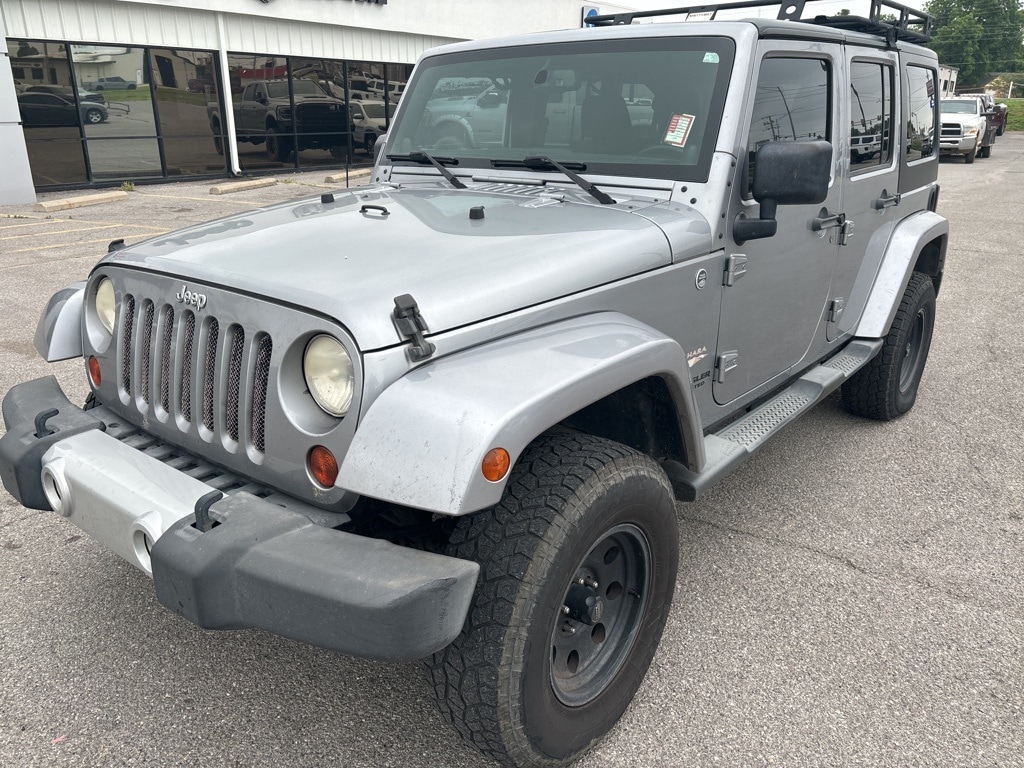 Used 2013 Jeep Wrangler Unlimited Sahara with VIN 1C4BJWEG8DL562750 for sale in Chickasha, OK