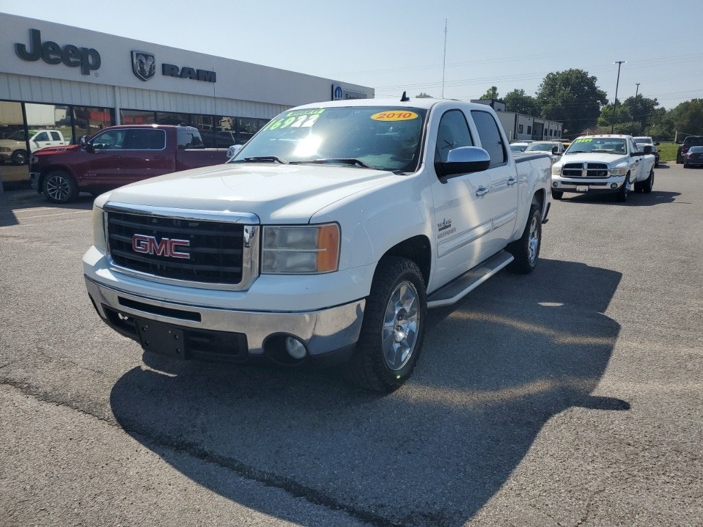 Used 2010 GMC Sierra 1500 SLE with VIN 3GTRCVE05AG282363 for sale in Chickasha, OK