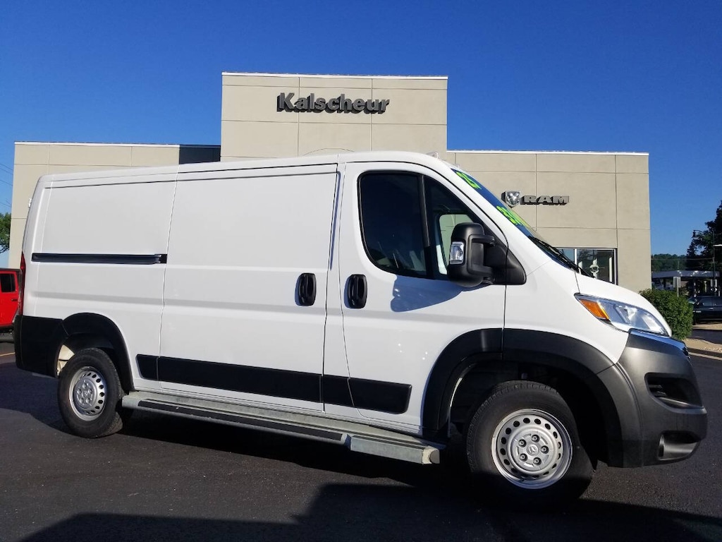 Used 2025 Ram Promaster Tradesman 2500 136 WB 3dr Low Roof Cargo Van w/ Pa Full-Size