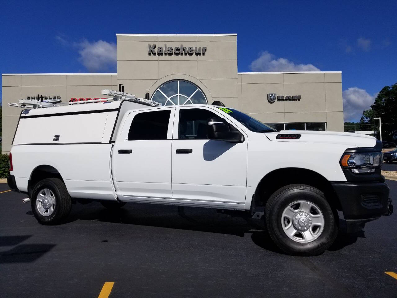 2023 Ram 3500 Tradesman 4x4 4dr Crew Cab 8 ft. LB SRW Pickup