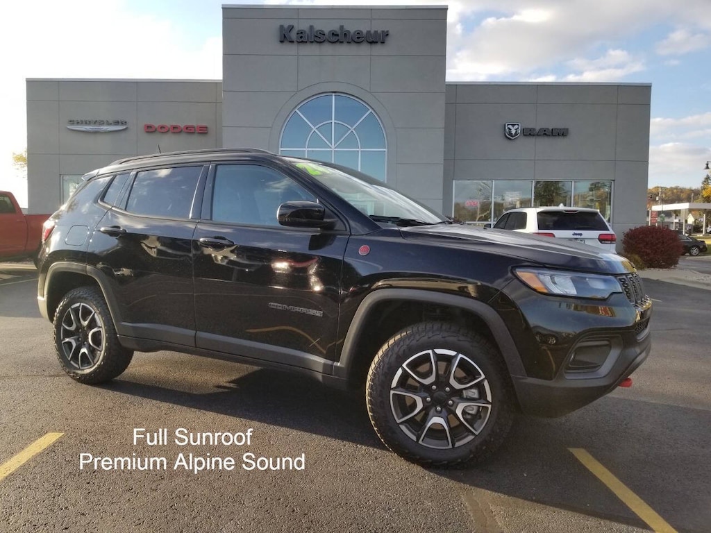 Certified 2024 Jeep Compass Trailhawk 4x4 4dr SUV SUV