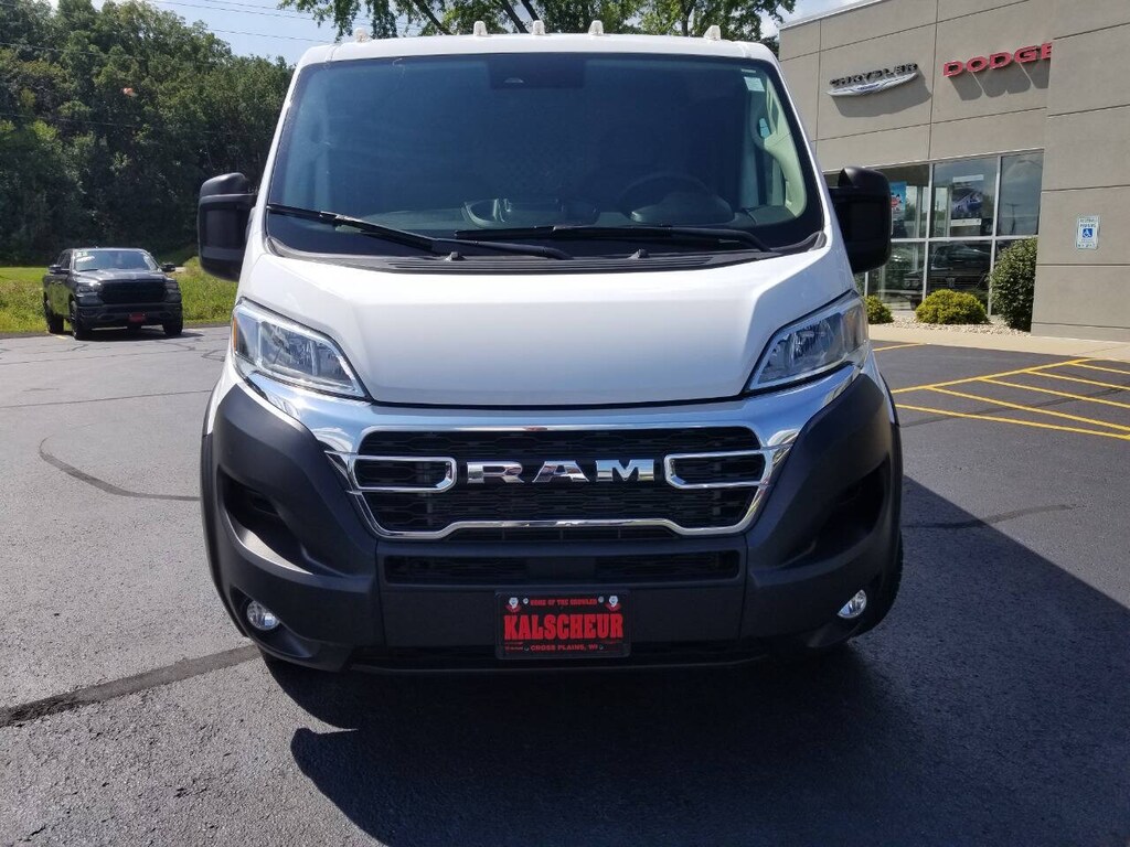 Used 2023 Ram Promaster 2500 136 WB 3dr Low Roof Cargo Van Full-Size