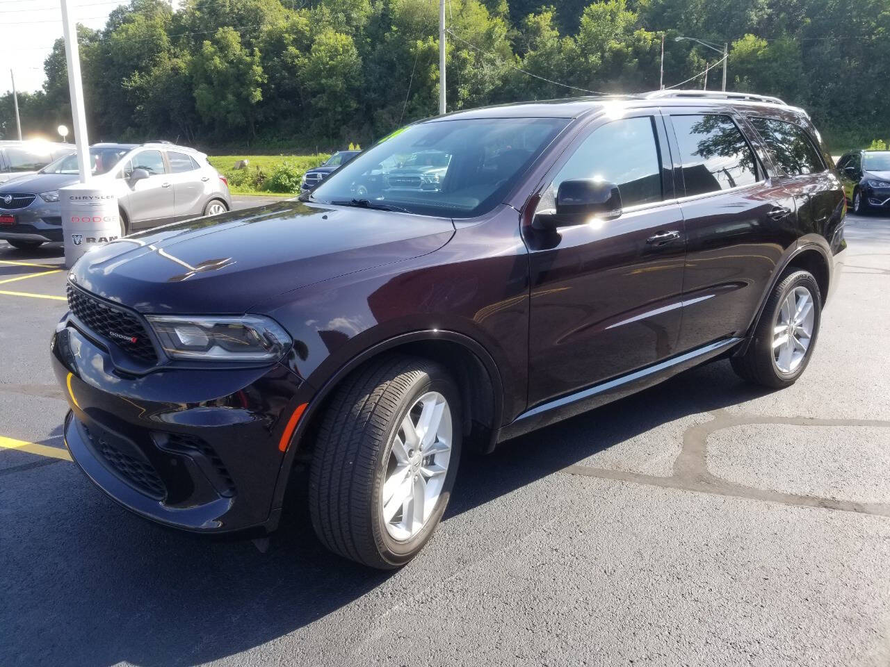 2024 Dodge Durango GT Premium photo 3