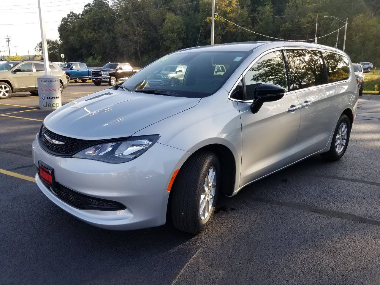 2026 Chrysler Voyager LX photo 3