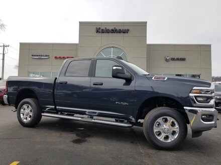2026 Ram 2500 BIG HORN CREW CAB 4X4 6'4 BOX Pickup