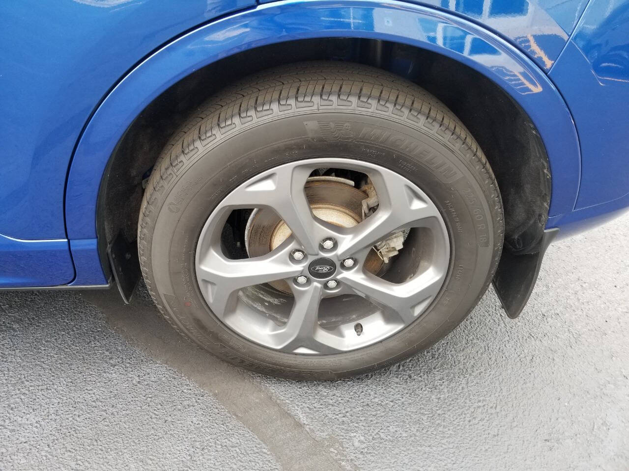 2023 Ford Escape photo 4