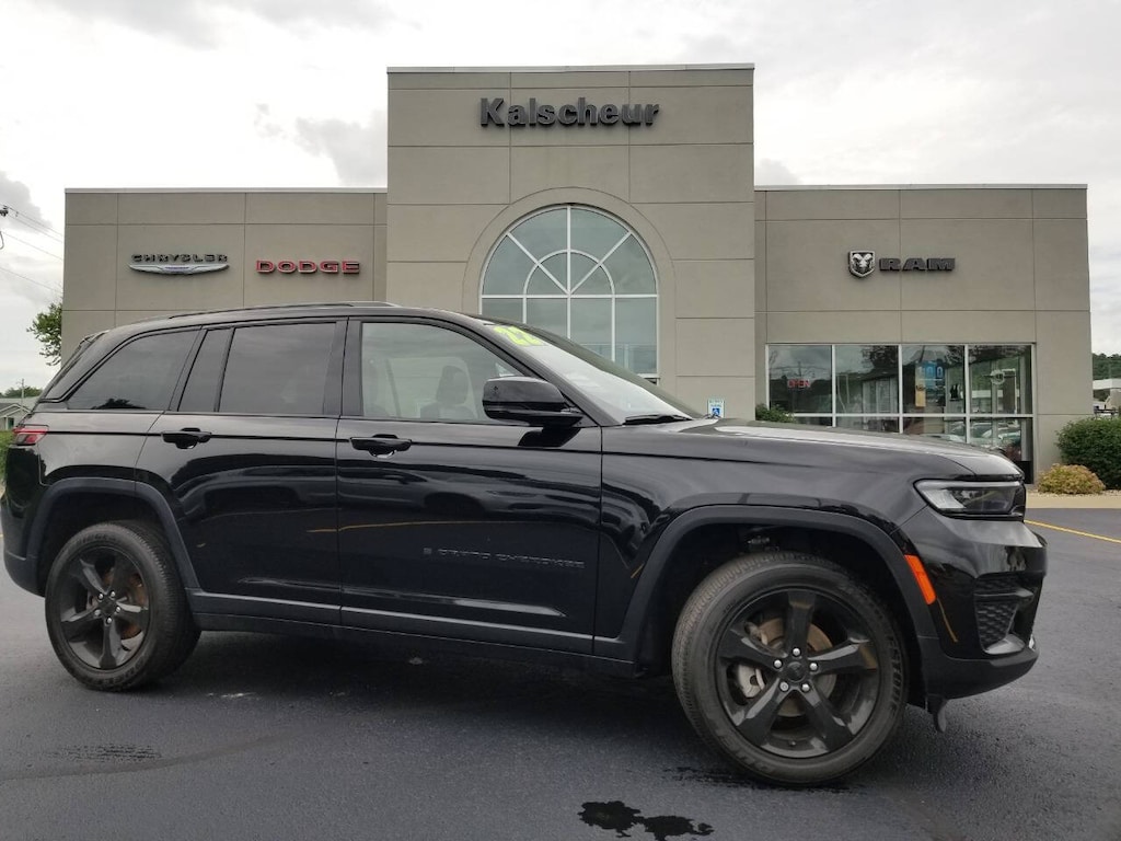 Certified 2022 Jeep Grand Cherokee Altitude 4x4 4dr SUV (Midyear Release) SUV