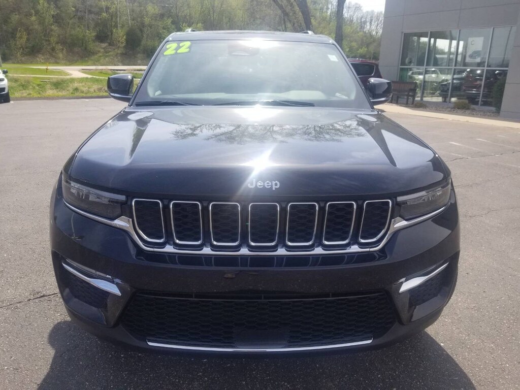 Certified 2022 Jeep Grand Cherokee Limited 4x4 4dr SUV (Midyear Release) SUV