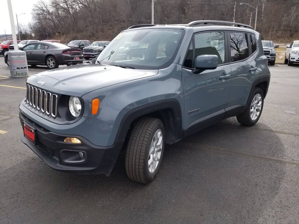 Certified 2018 Jeep Renegade Latitude 4x4 4dr SUV SUV