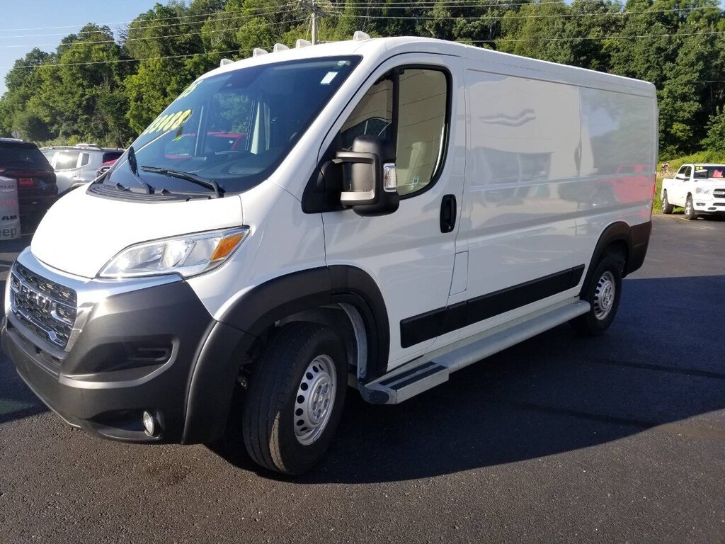 Used 2025 Ram Promaster Tradesman 2500 136 WB 3dr Low Roof Cargo Van w/ Pa Full-Size