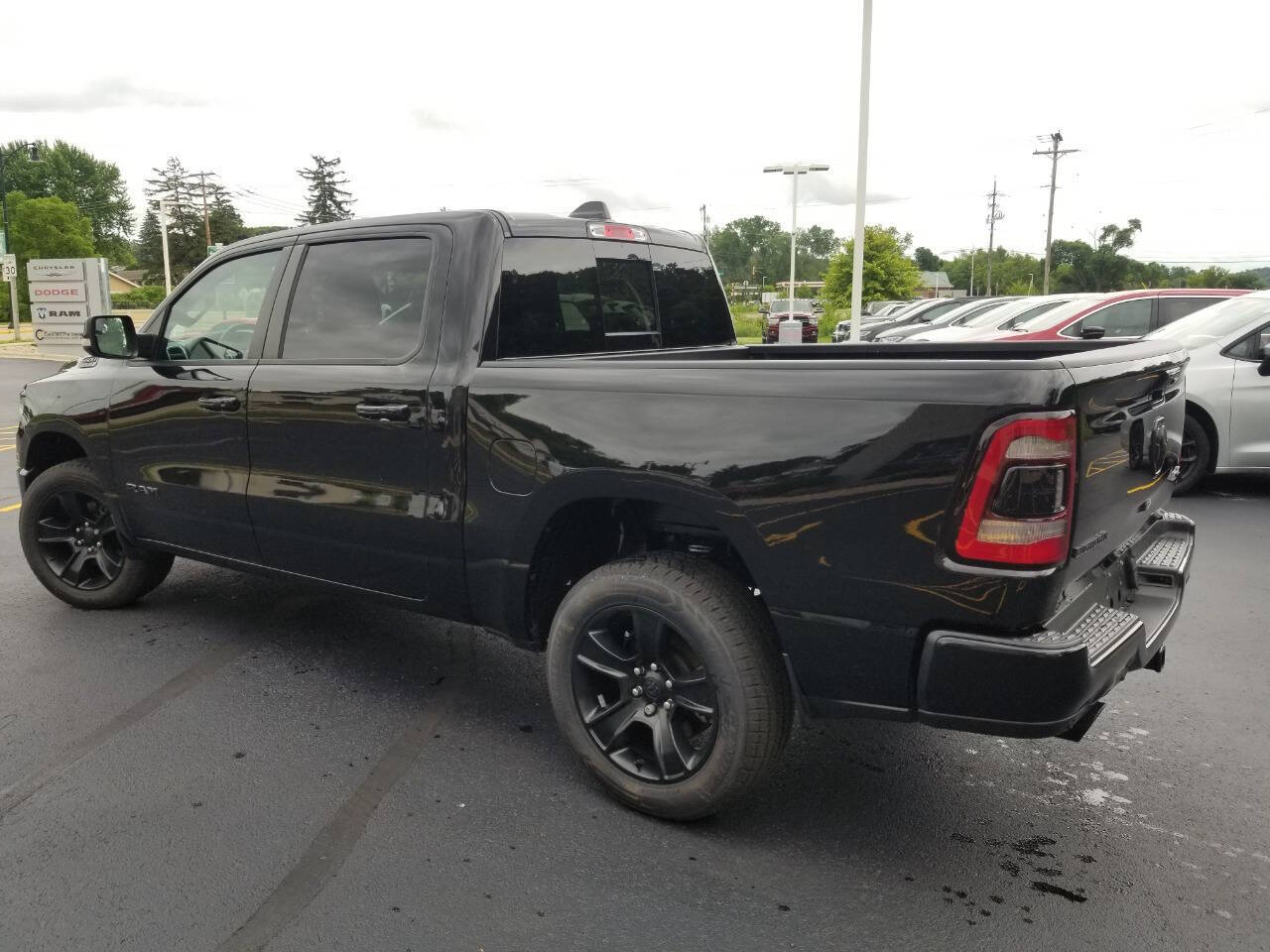 2020 Ram 1500 Big Horn photo 3